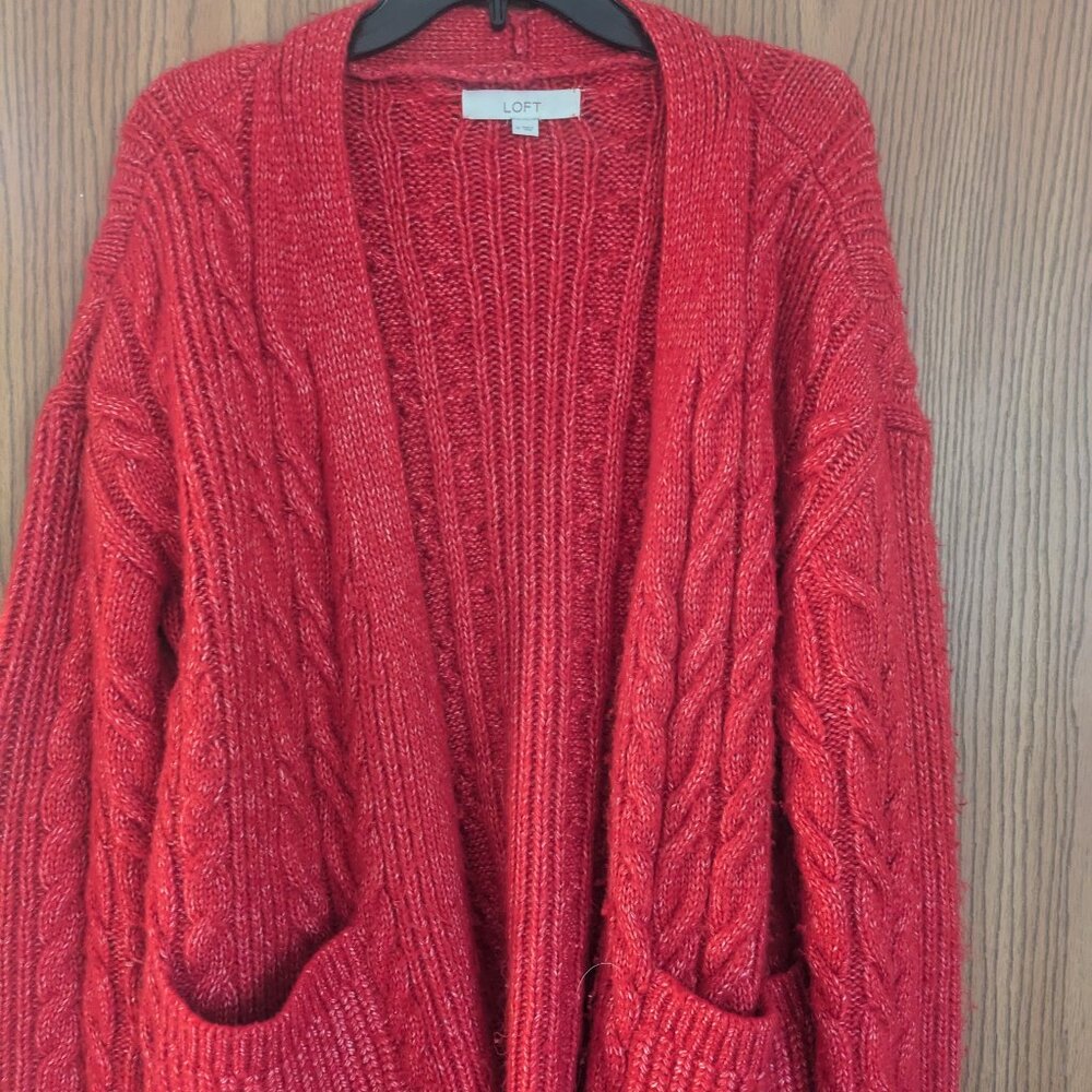 Red Ann Taylor LOFT Sweater (M)